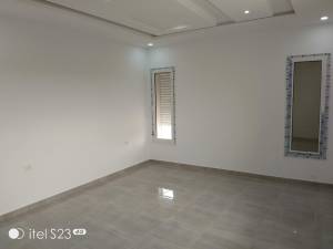 El Mourouj El Mourouj Location Appart. 1 pice    tage de villa  mourouj ref467a