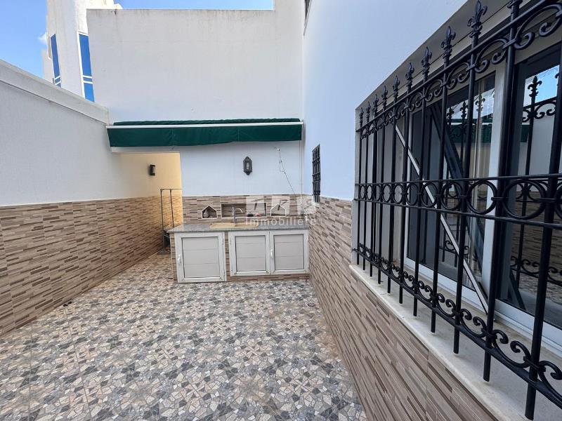 Hammamet Bir Bouregba Location Appart. 5 pices+ Appartement s4 avec jardin al hammamet