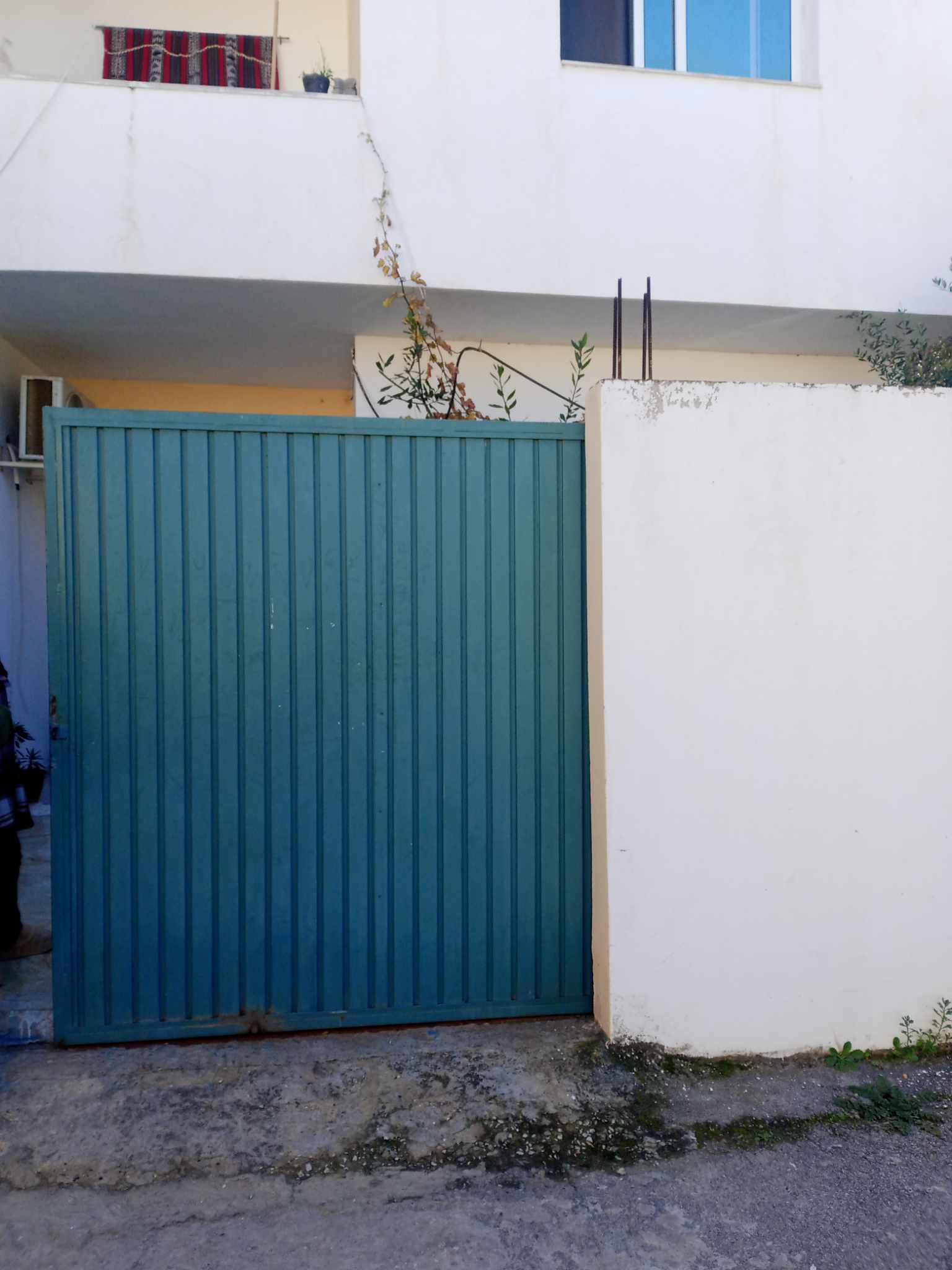 Sidi Thabet Sidi Thabet Vente Appart. 4 pices Maison a sidi thabet 92898960