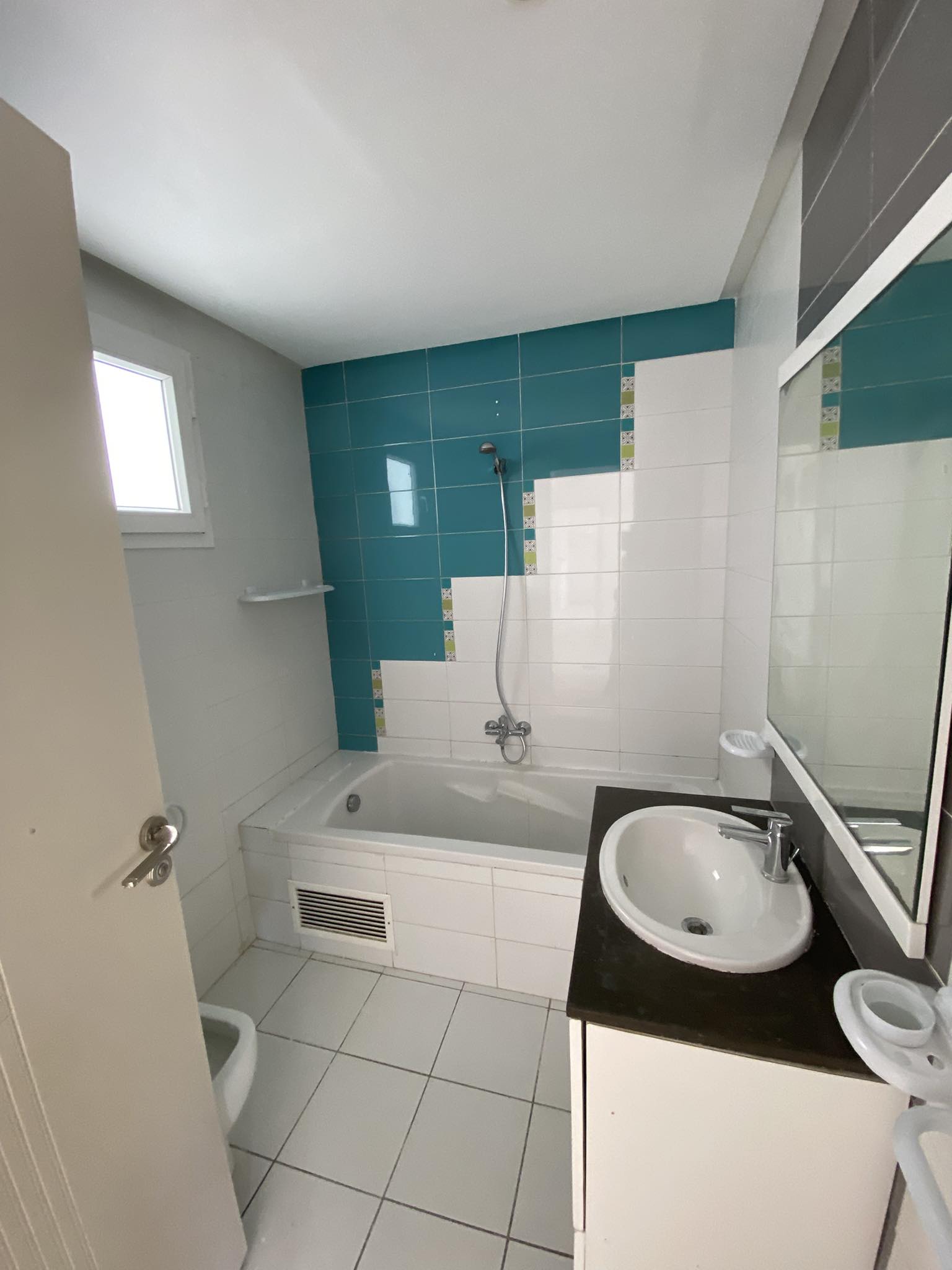 Rades Chouchet Rades Location Appart. 1 pice Appartement s1  chouchet rades
