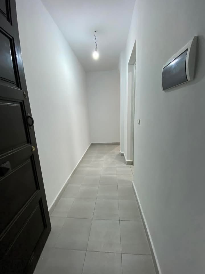 Bab Bhar Hedi Chaker Location Appart. 2 pices S1 av de la libert