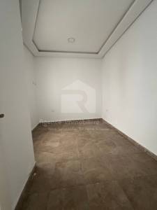 Sousse Ville Cite Jaouhara Location Appart. 1 pice A    un bureau a1 situ au centre ref741a