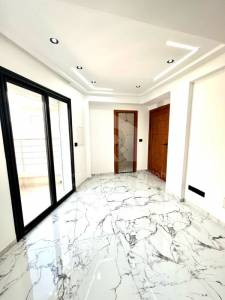 Sousse Ville Sousse Location Appart. 1 pice    un bureau a1 situ  ref775a