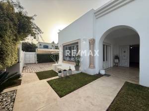 La Soukra La Soukra Location Maisons Villa   la soukra ref396a