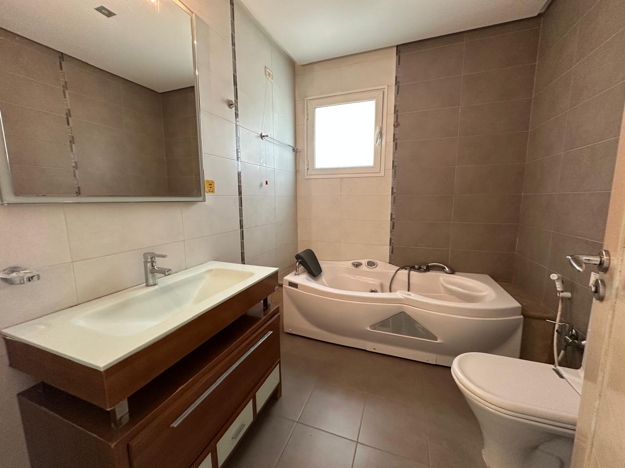 La Marsa Berge Du Lac Location Appart. 4 pices Appartement s4 au lac 2