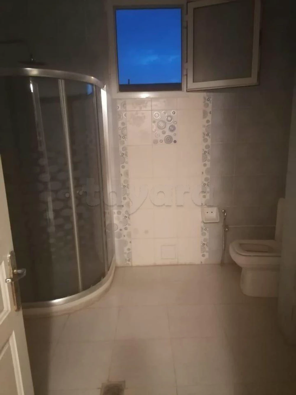 El Menzah El Manar 1 Location Appart. 2 pices S1 1re tage  manar 1