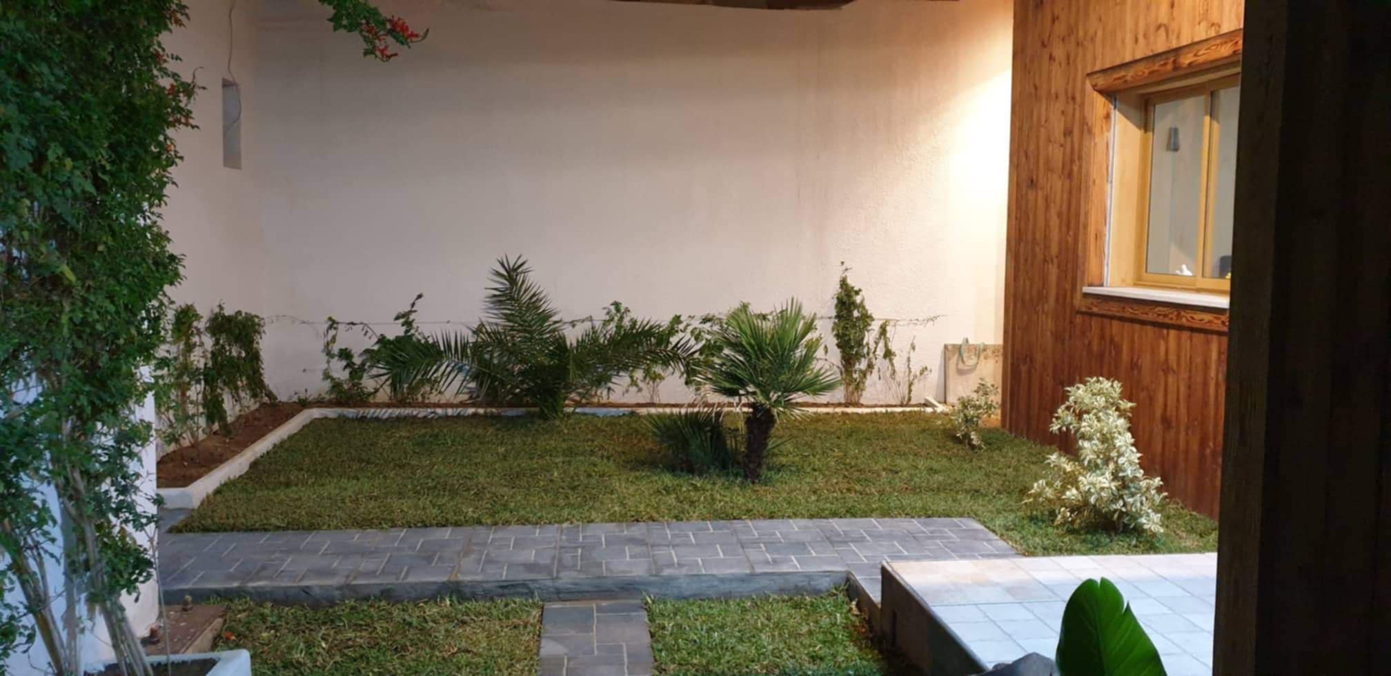 El Omrane El Omrane Location Maisons Villa en formede  chaler s3  avec jardin