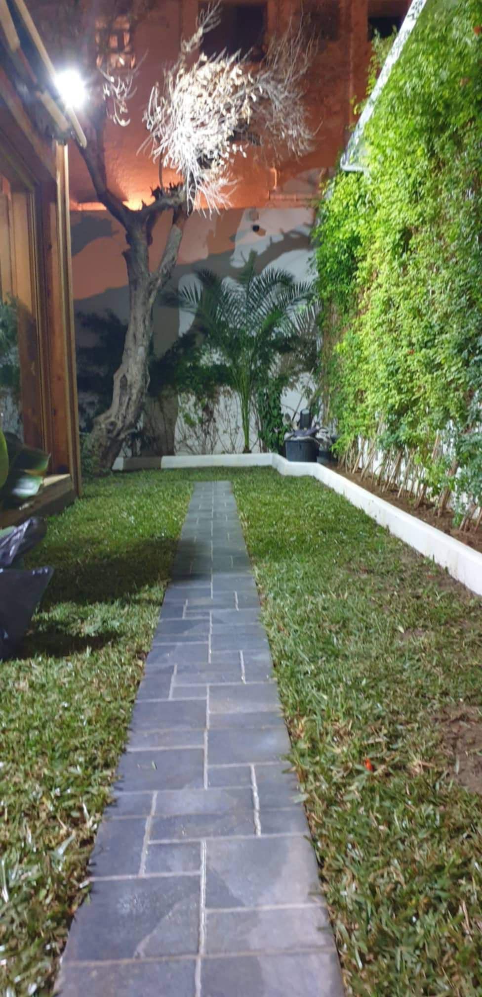 El Omrane El Omrane Location Maisons Villa en formede  chaler s3  avec jardin