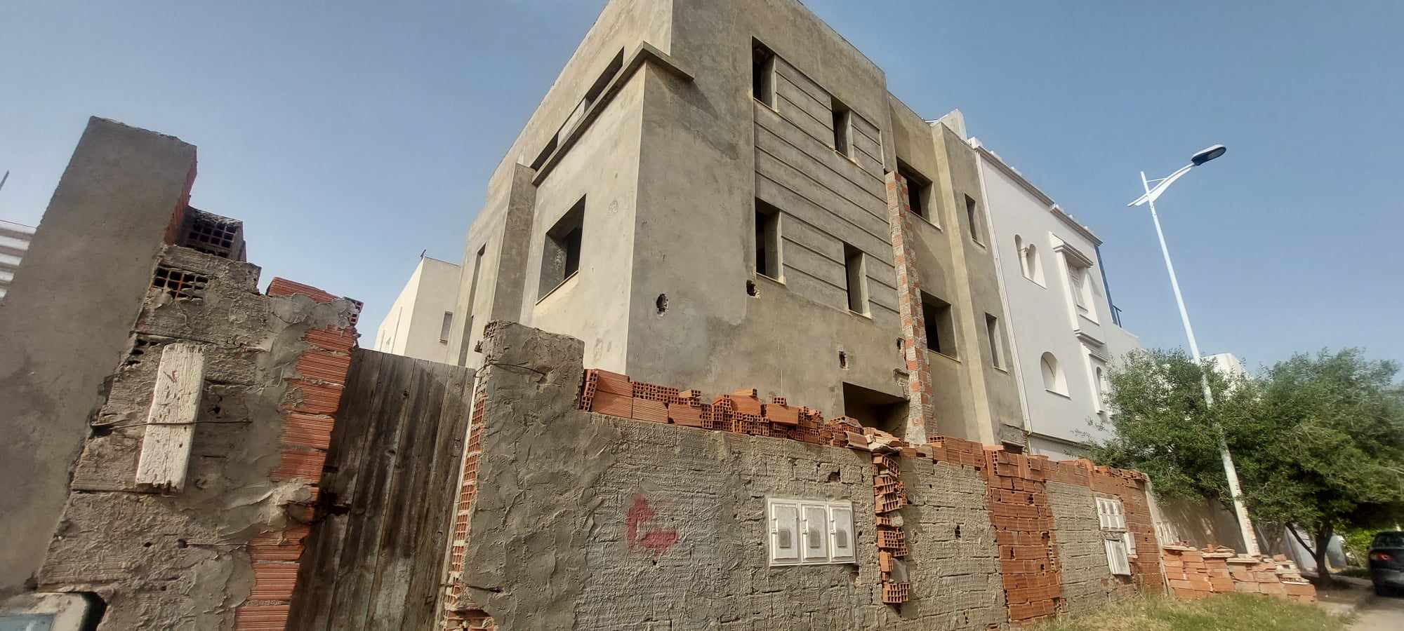 Nabeul Cite Universitaire Vente Maisons Maison inacheve  la cit el wafa elmrezga
