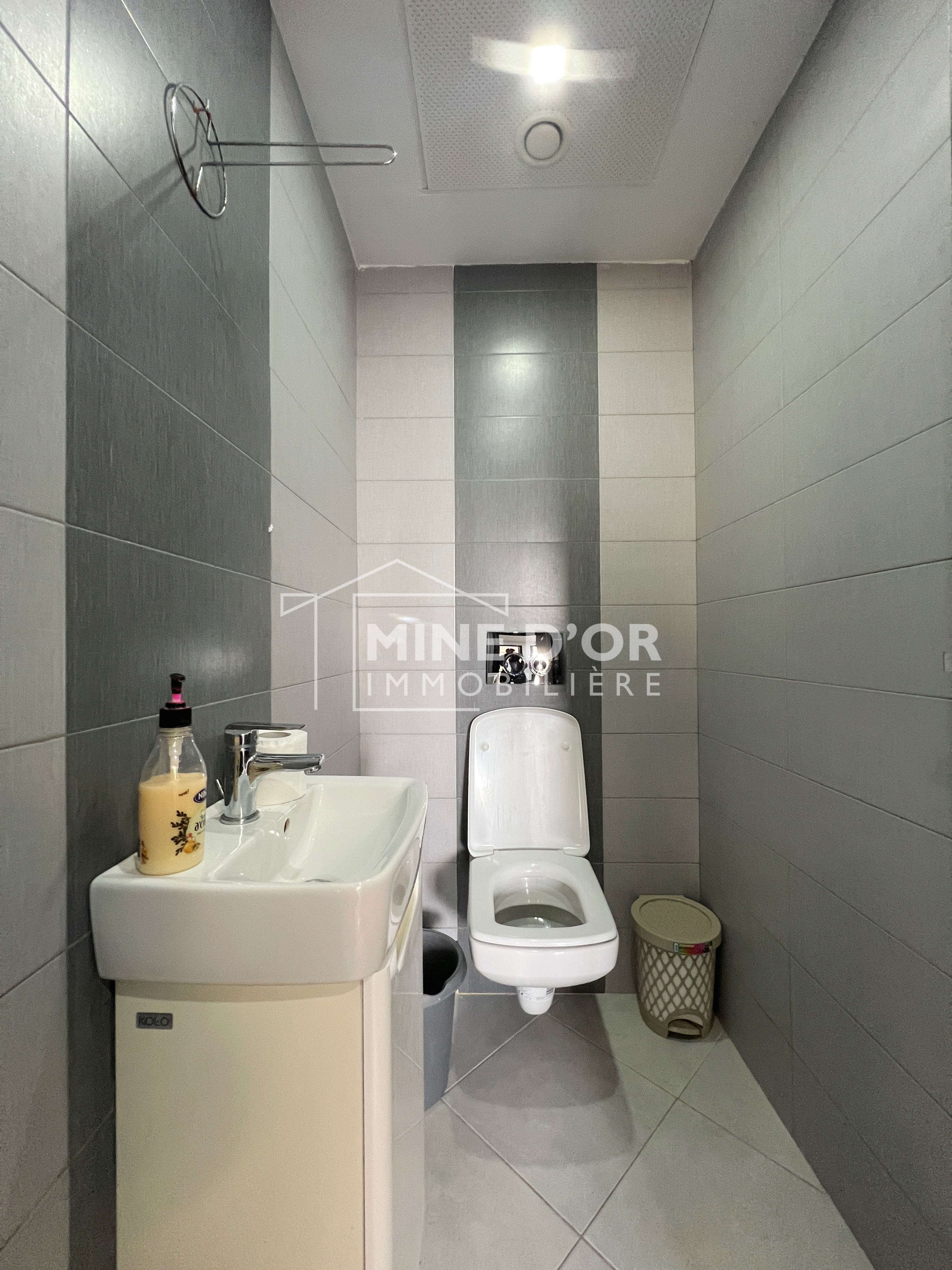 Cite El Khadra Zone urbaine nord Bureaux & Commerces Bureau Al bureau h2 au centre urbain nord
