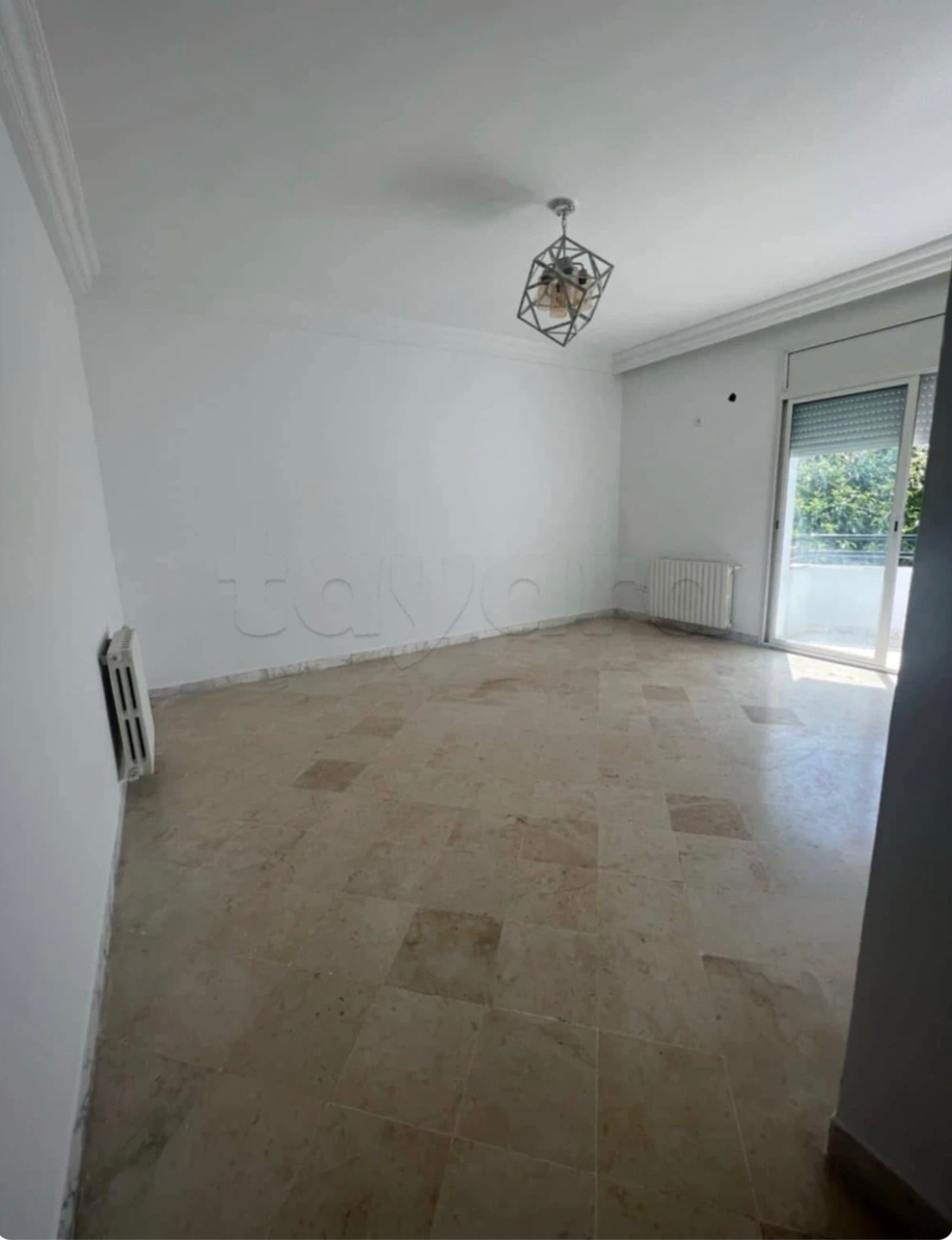 El Menzah El Manar 1 Location Appart. 2 pices S2 avec pp sous sol et cellier
