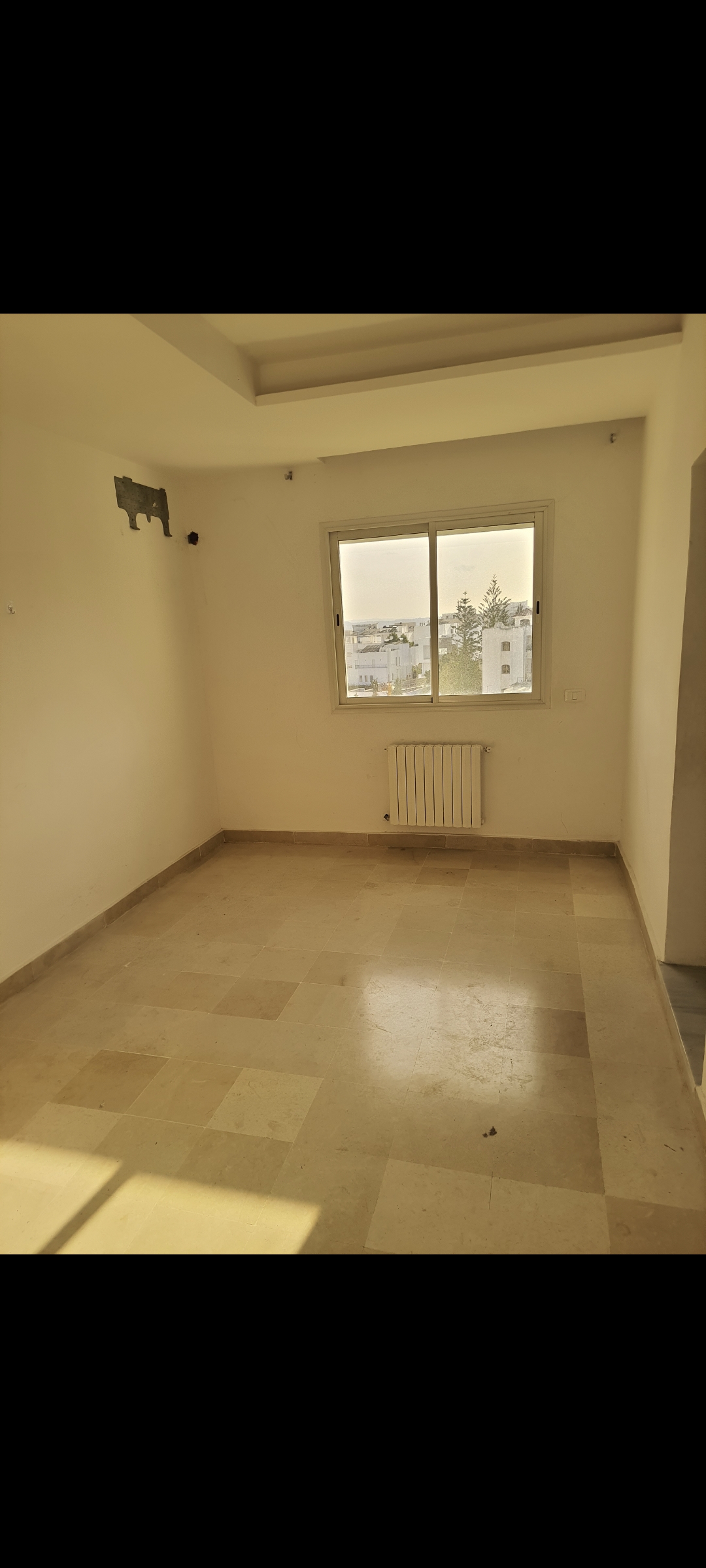 El Menzah El Manar 1 Location Appart. 3 pices Etage de villa s3 manar1