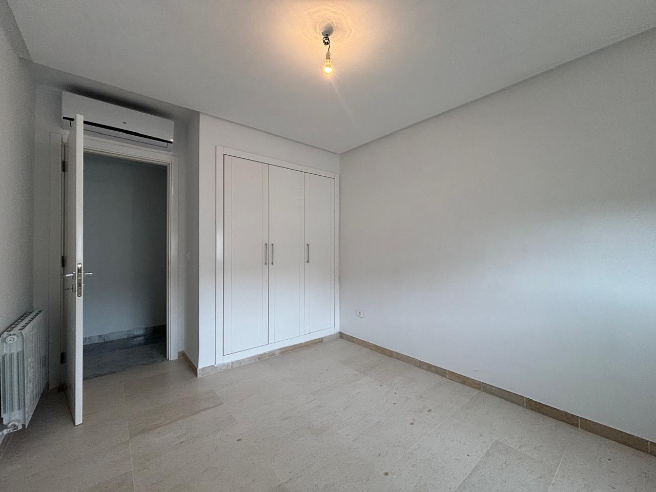 La Soukra La Soukra Location Appart. 4 pices Appt s3 avec terrasse  la soukra park