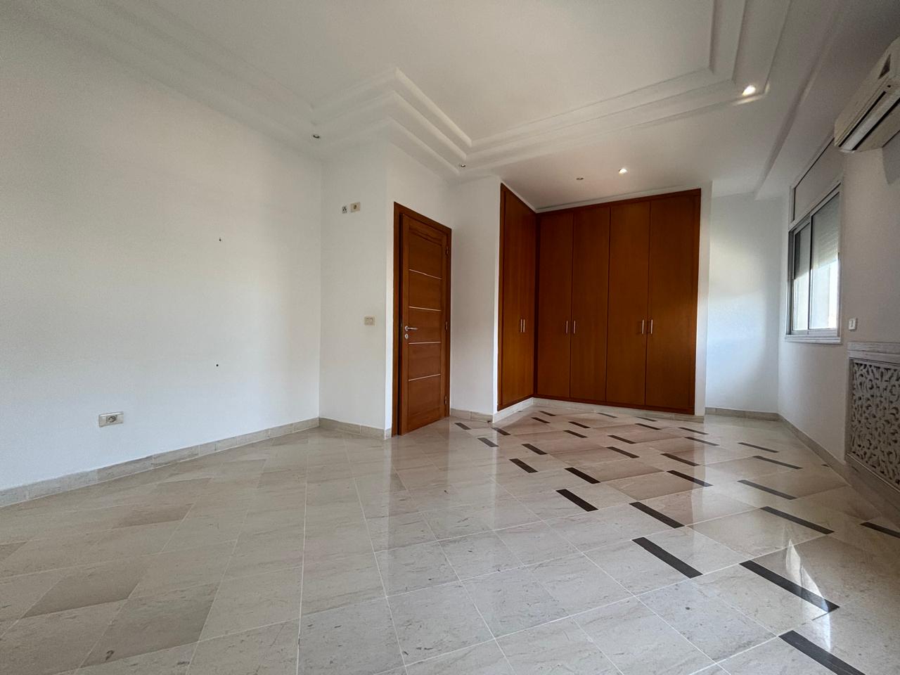 Ain Zaghouan Jardins de Carthage Location Appart. 4 pices Appartement s3  aux jardins de carthage