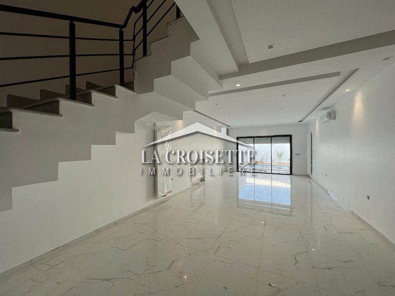 La Soukra Chotrana 3 Location Maisons Villa s4 avec piscine  la soukra mvl1311