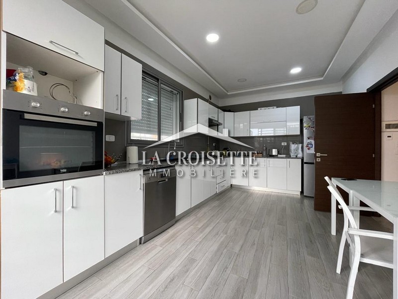 La Soukra La Soukra Location Maisons Villa s3 avec piscine  la soukra mvl1497