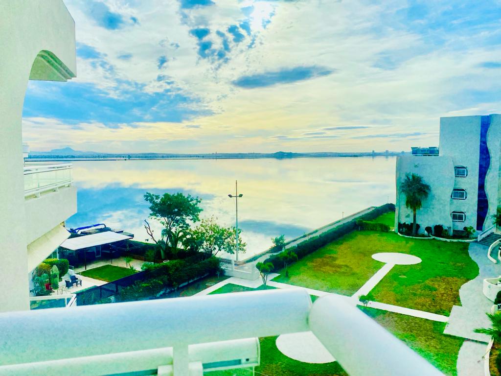 La Marsa Berge Du Lac Location Appart. 4 pices S3 meubl au berges du lac