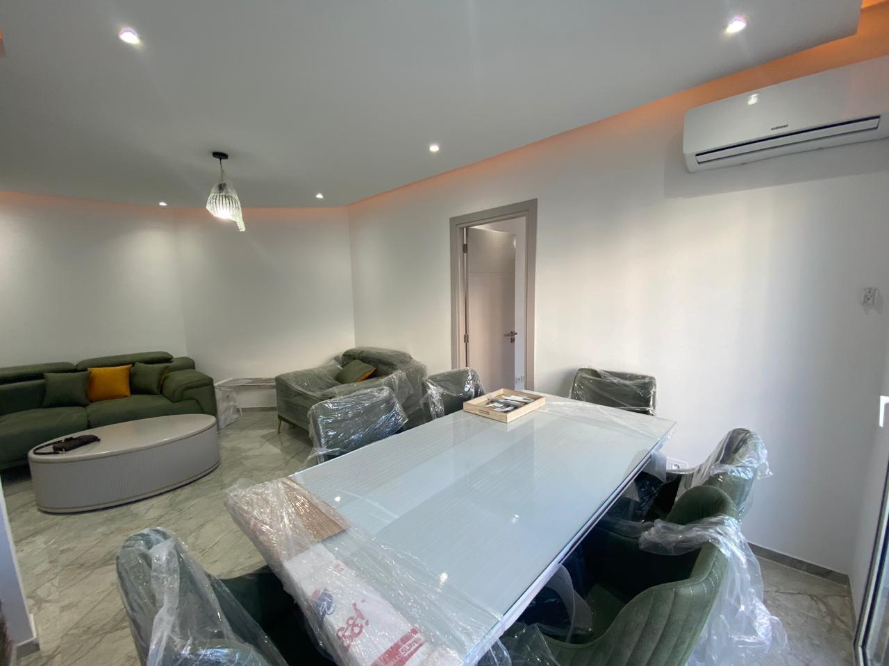 La Marsa Berge Du Lac Location Appart. 3 pices S2 chic meubl  au lac 2