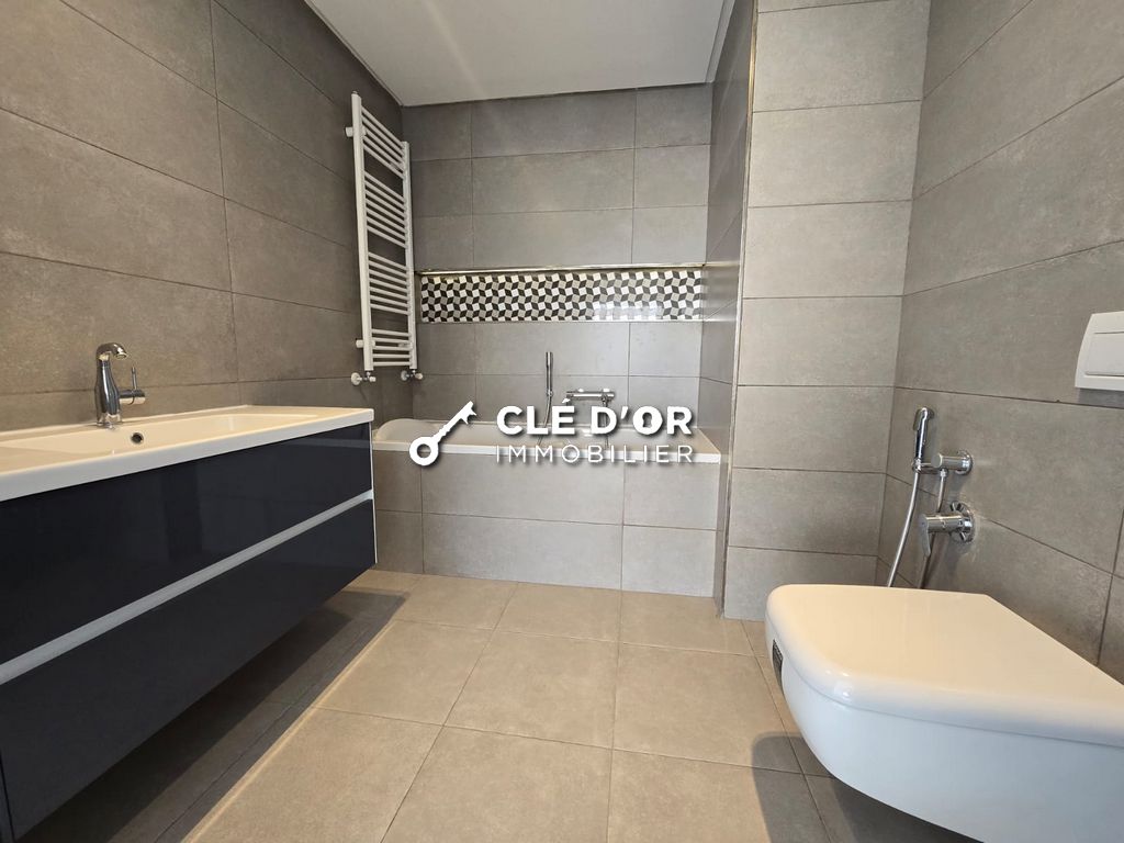 La Marsa Berge Du Lac Vente Appart. 4 pices Appartement s3