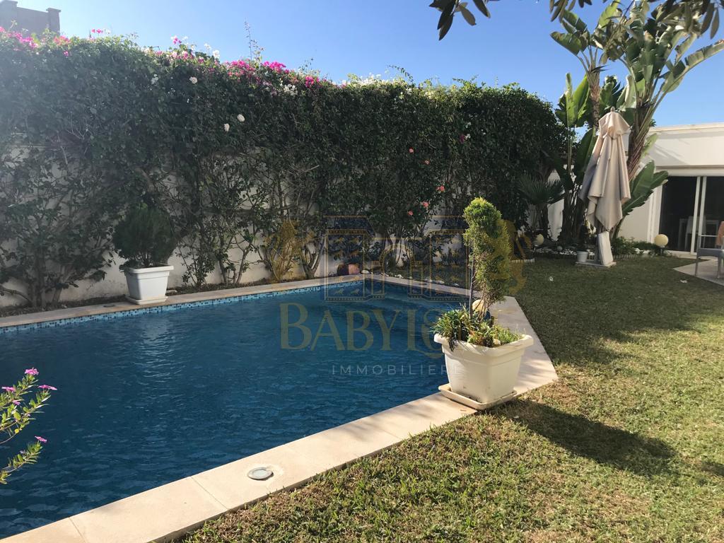Ain Zaghouan Ain Zaghouan Location Maisons Villa avec piscine  ain zaghouan nord