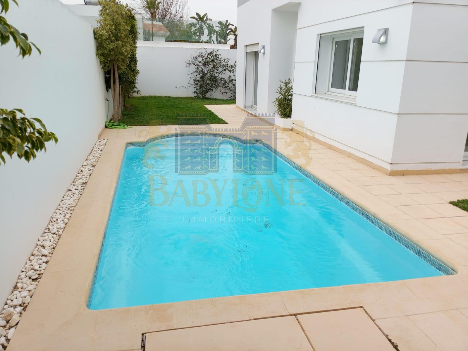 La Soukra Chotrana 2 Location Maisons Villa avec piscine  la soukra