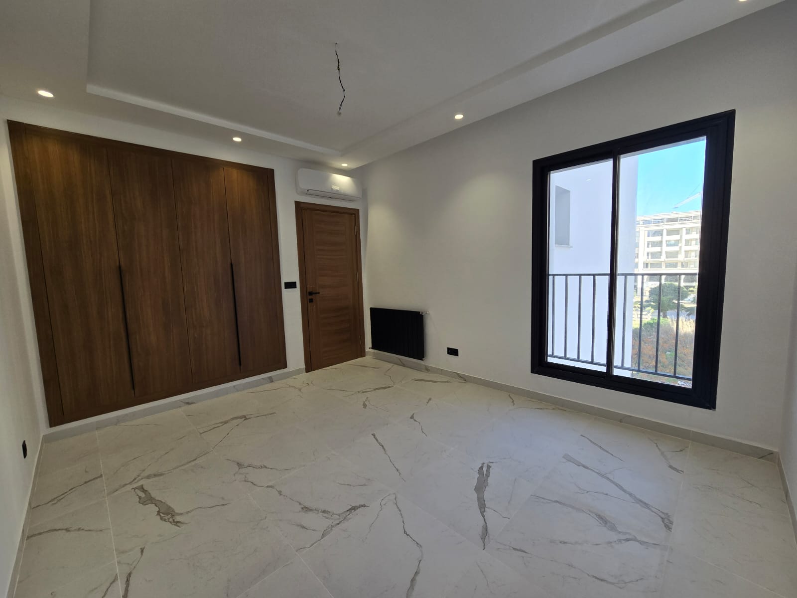Ain Zaghouan Jardins de Carthage Location Appart. 3 pices Chic  appartement s2 aux jardin de carthage