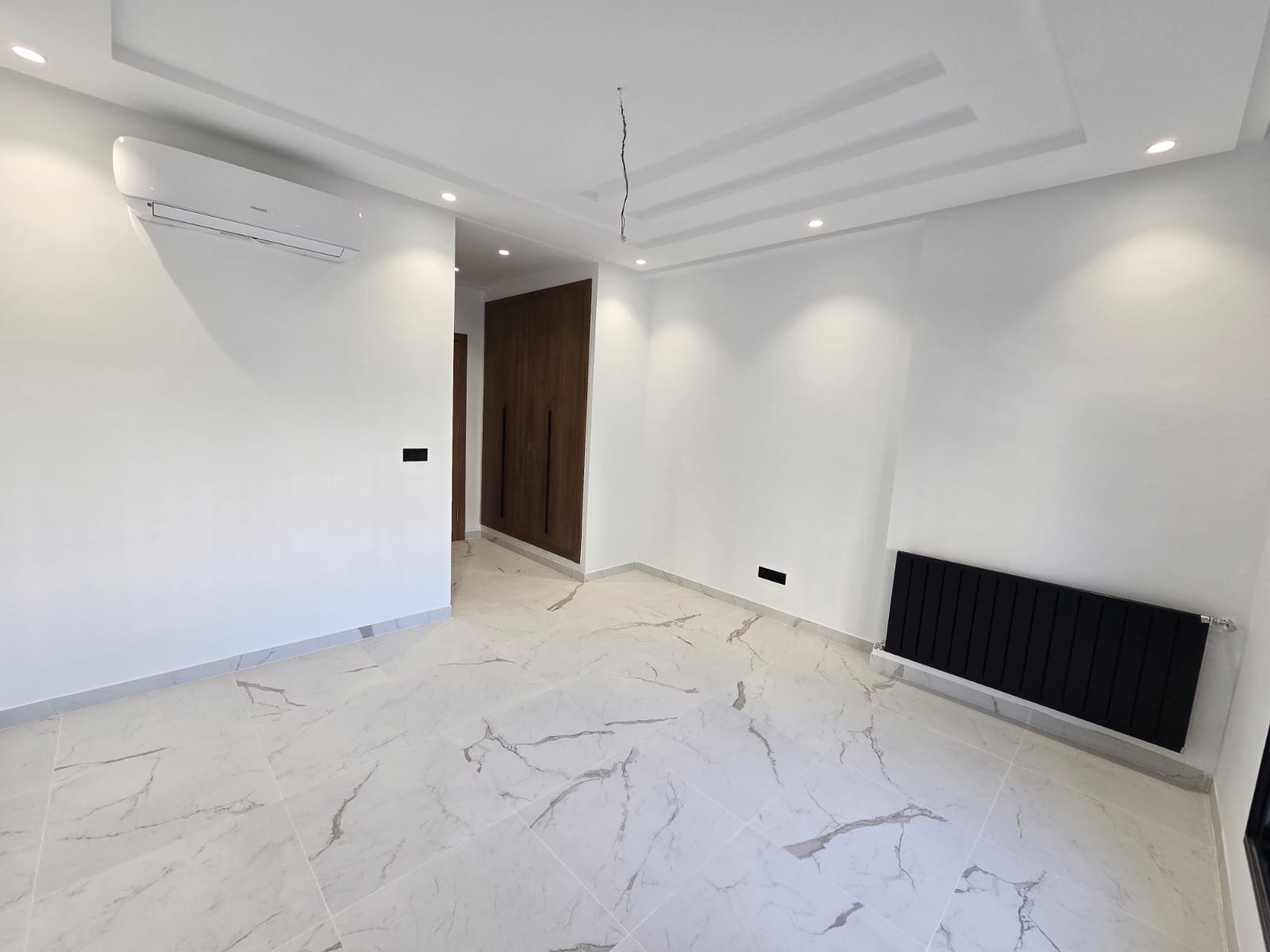 Ain Zaghouan Jardins de Carthage Location Appart. 3 pices Chic  appartement s2 aux jardin de carthage