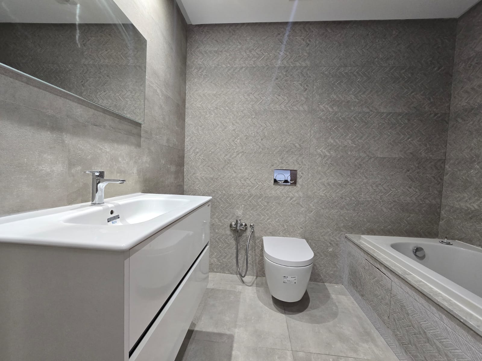 Ain Zaghouan Jardins de Carthage Location Appart. 3 pices Chic  appartement s2 aux jardin de carthage