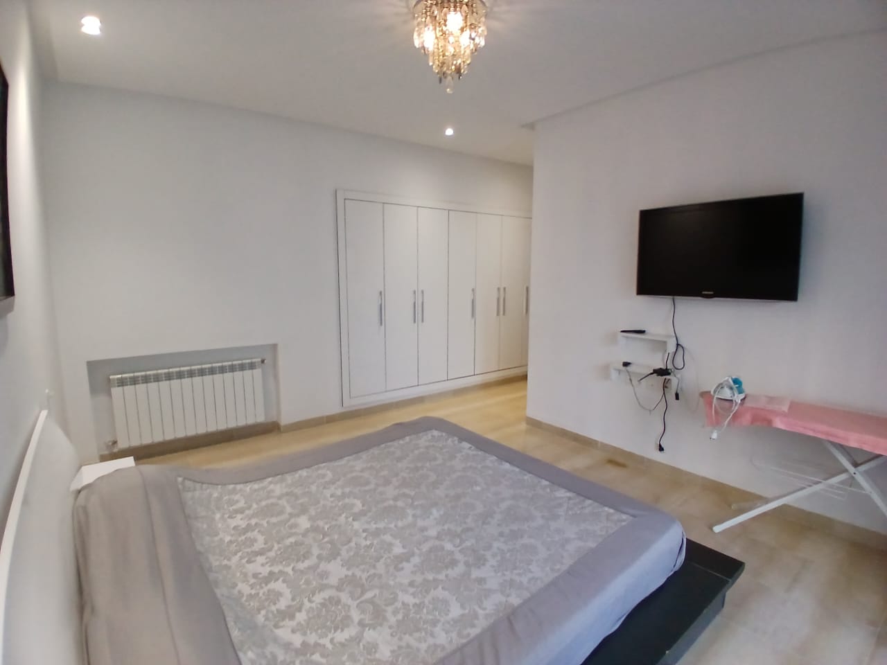 Ain Zaghouan Ain Zaghouan Location Appart. 4 pices S3 meubl  ain zaghouan nord