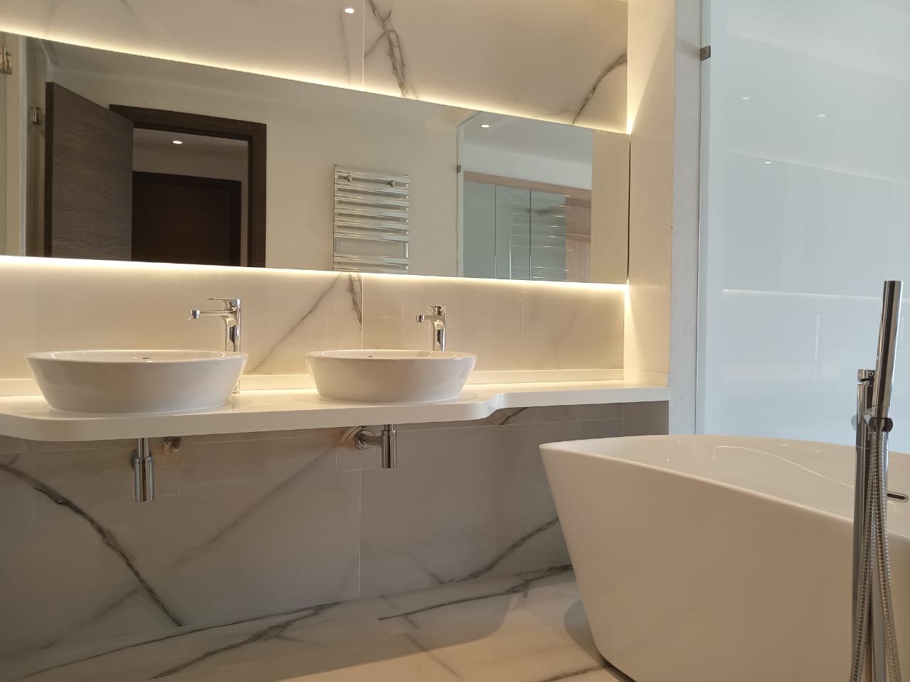 La Marsa Gammart Location Appart. 5 pices+ Penthouse s4 avec vue de mer  gammarth