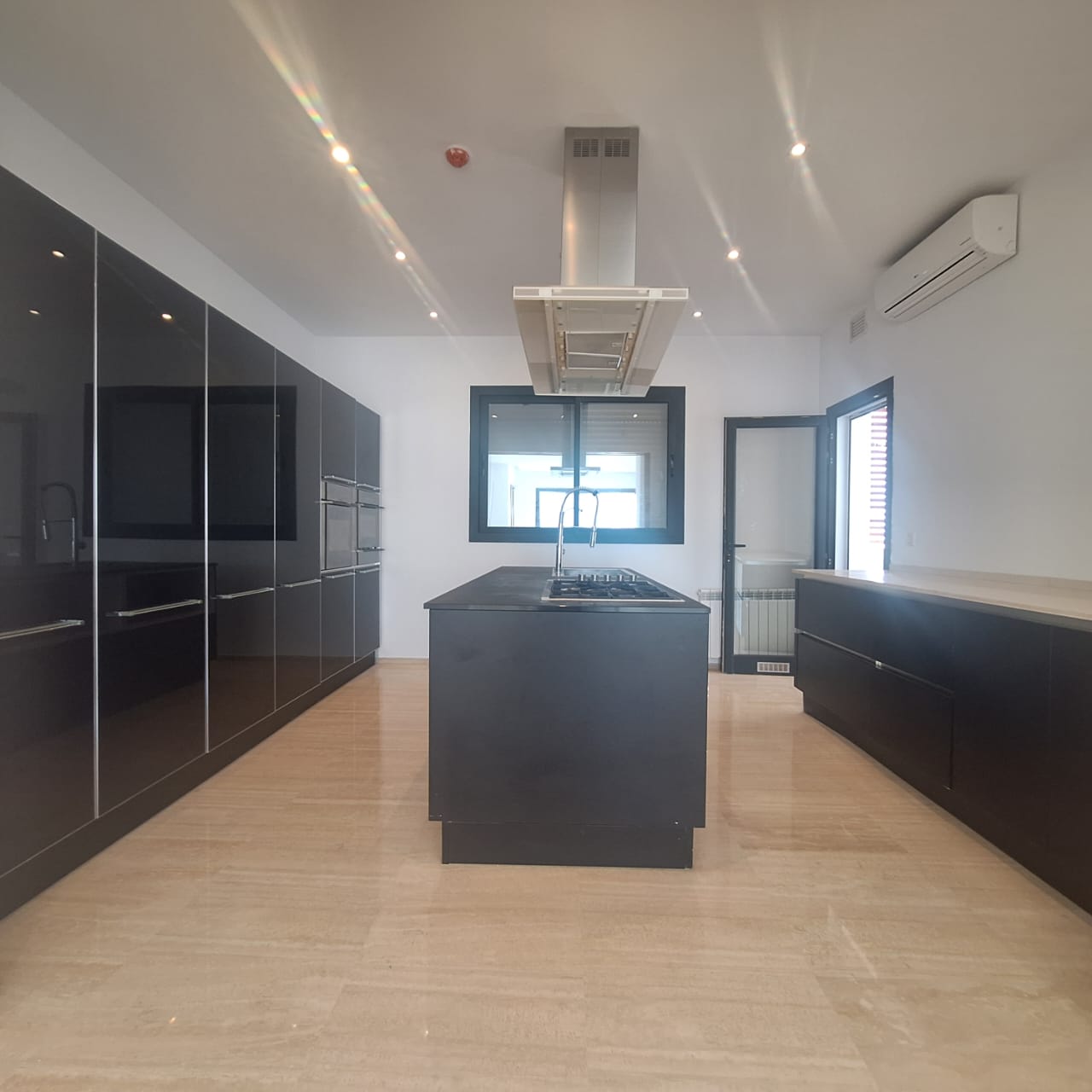 La Marsa Gammart Location Appart. 3 pices Penthouse avec piscine  gammarth