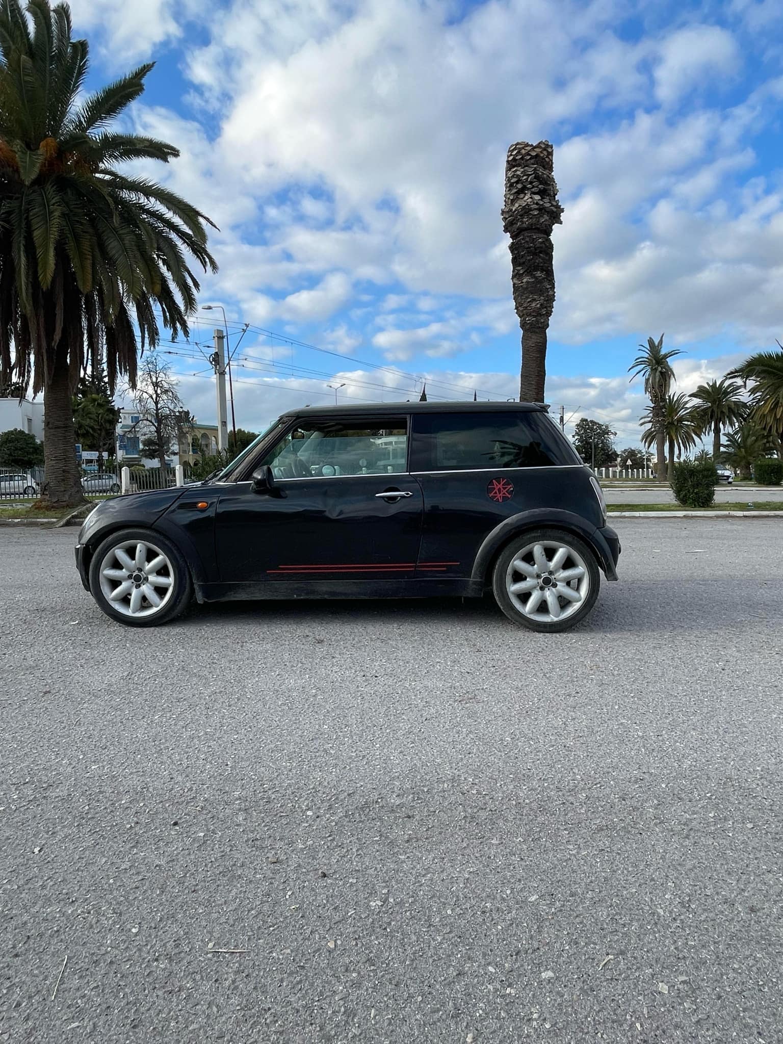 El Menzah El Menzah 1 Mini Mini Mini cooper 2004