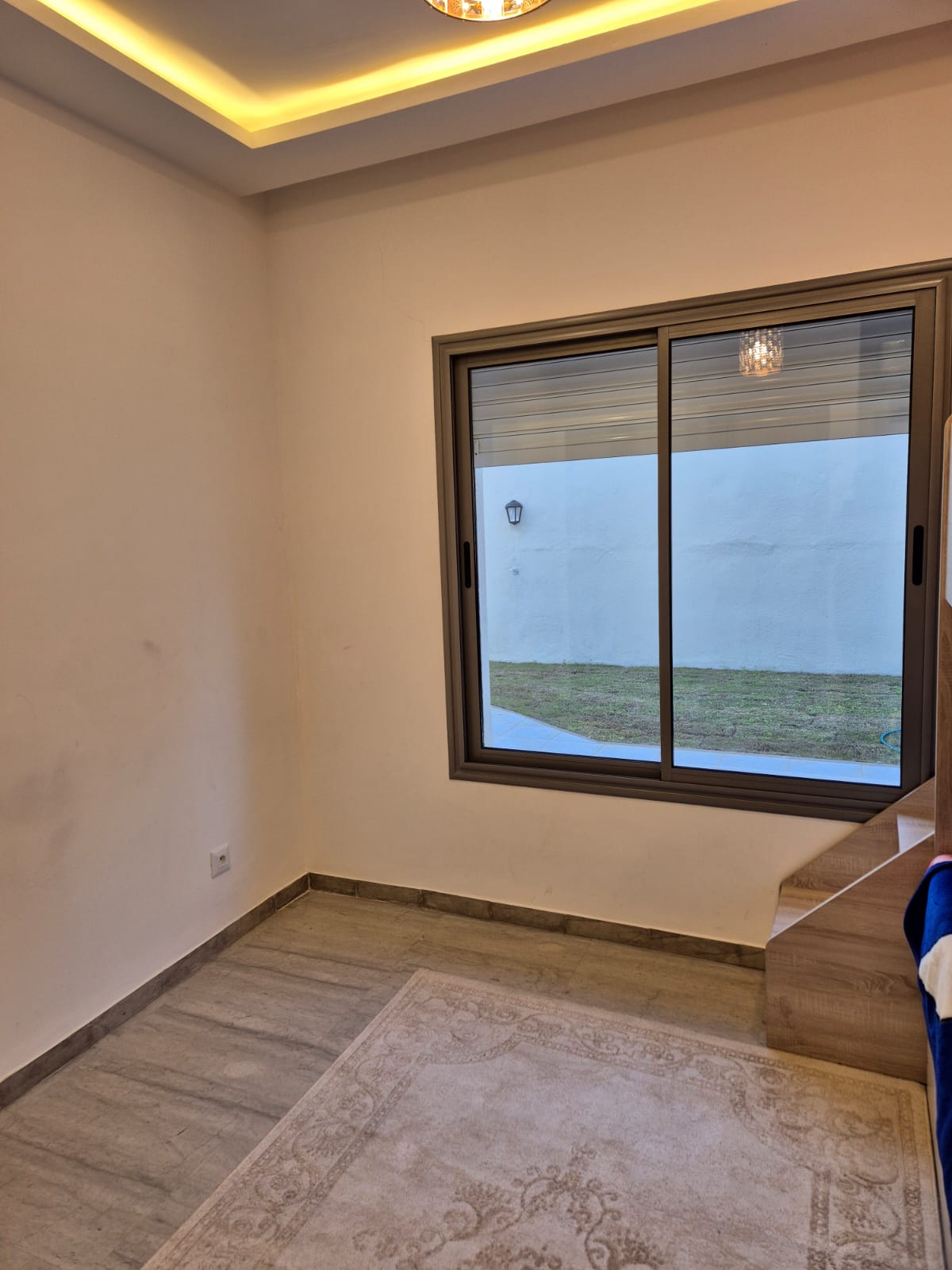 La Soukra Chotrana 1 Vente Appart. 3 pices Prestigieux rez de jardin picinable