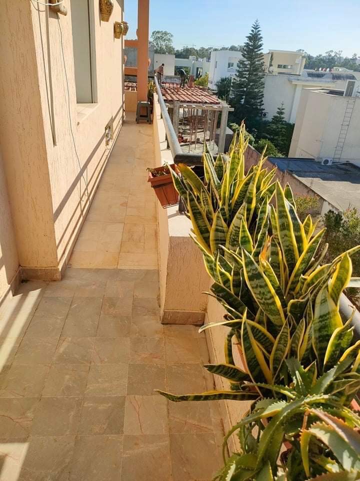 Ain Zaghouan Ain Zaghouan Location Appart. 4 pices S3 avec parking dans une residence r plus 2