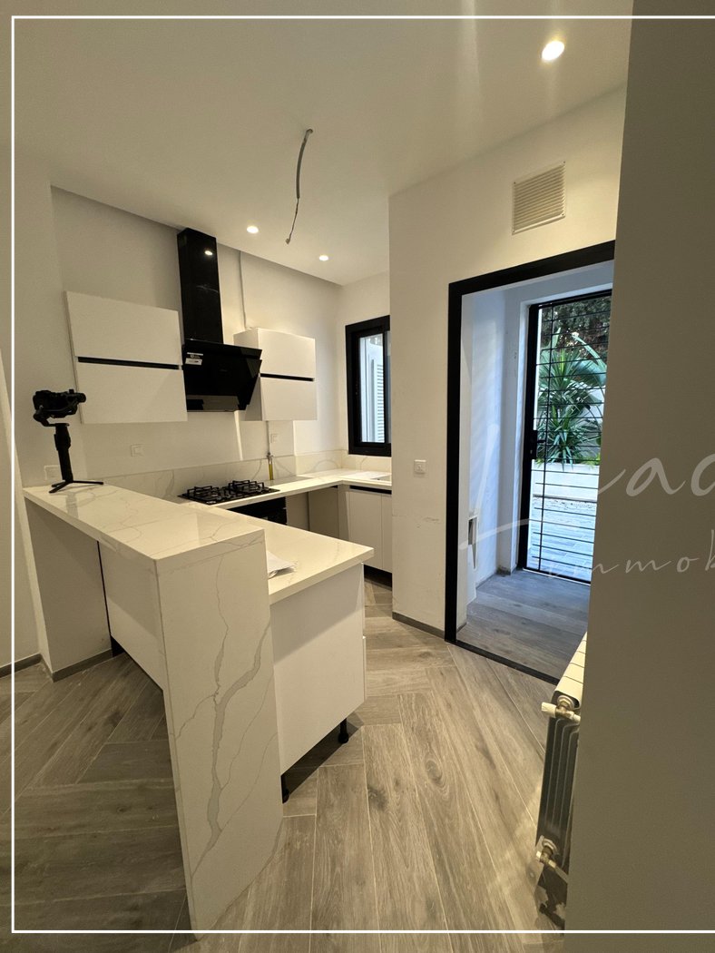 La Marsa Berge Du Lac Vente Appart. 1 pice Appartement s1  lac 2  75m
