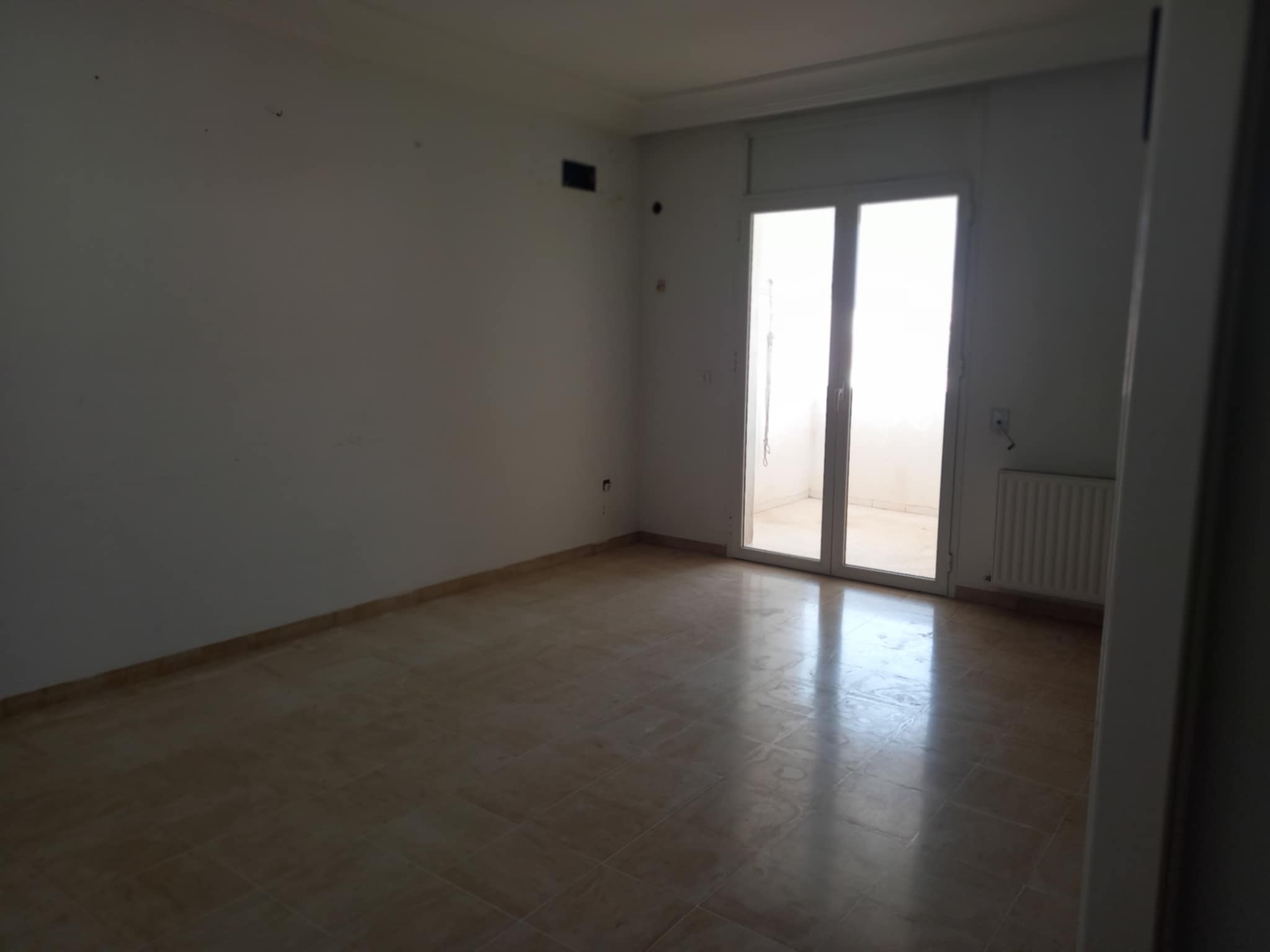 Ariana Ville Cite Essaada (Riadh Andalous) Location Appart. 2 pices Un joli  haut standing