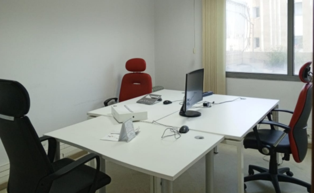 Cite El Khadra Kheireddine Pacha Meubles de bureau Bureaux - Tables Bureau model starwood 206 sur 173