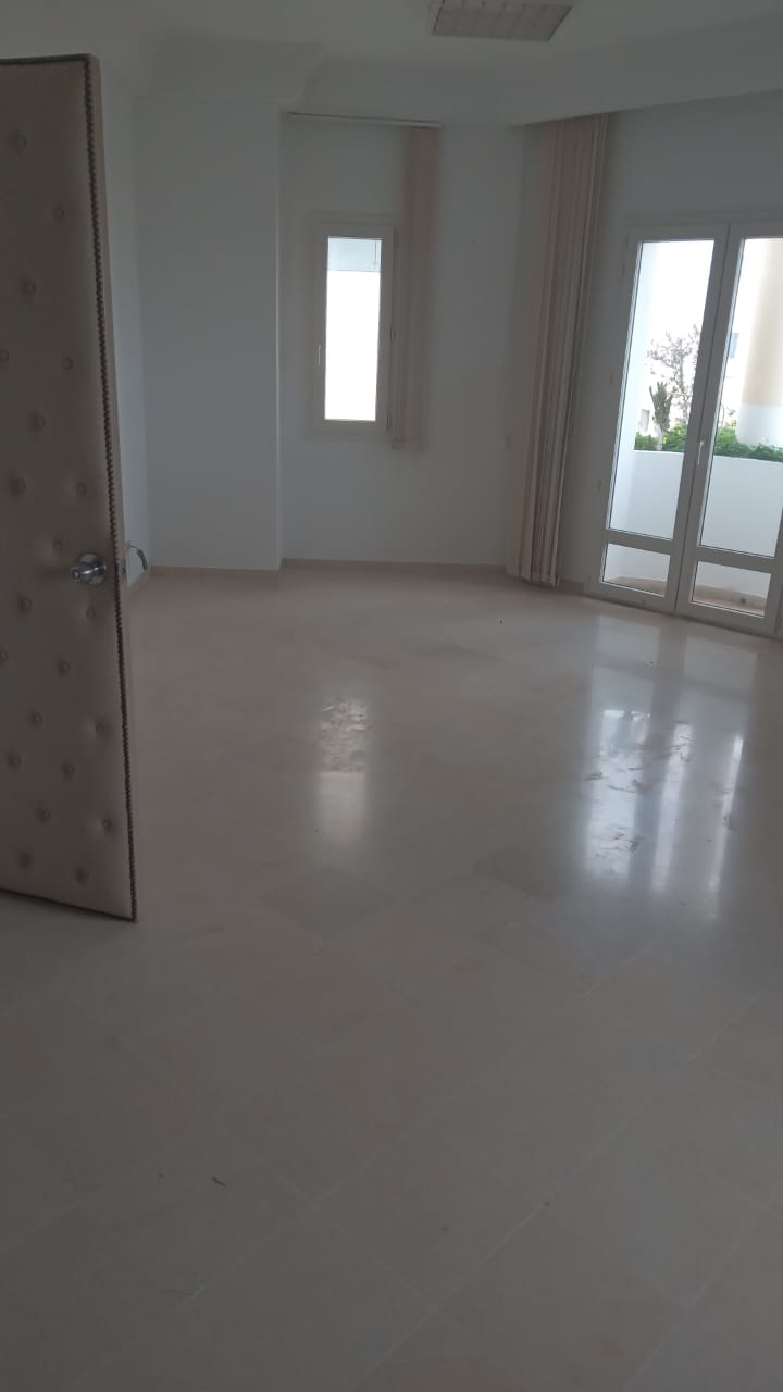 La Marsa&nbsp;Berge Du Lac&nbsp;Bureaux & Commerces&nbsp;Bureau&nbsp;Bureau h3 au lac1