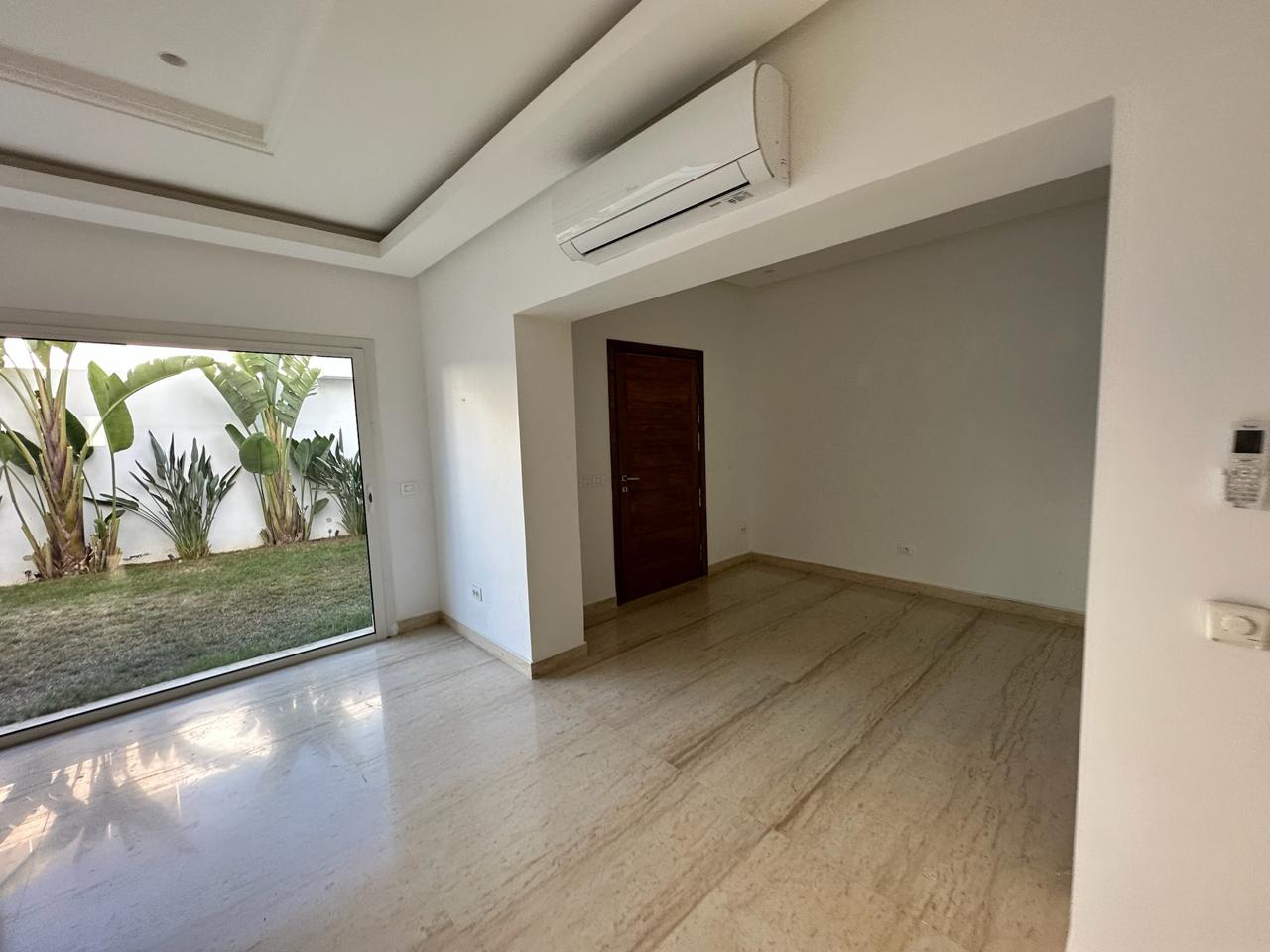 La Marsa Gammart Location Maisons Villa s5 avec piscine  gammarth