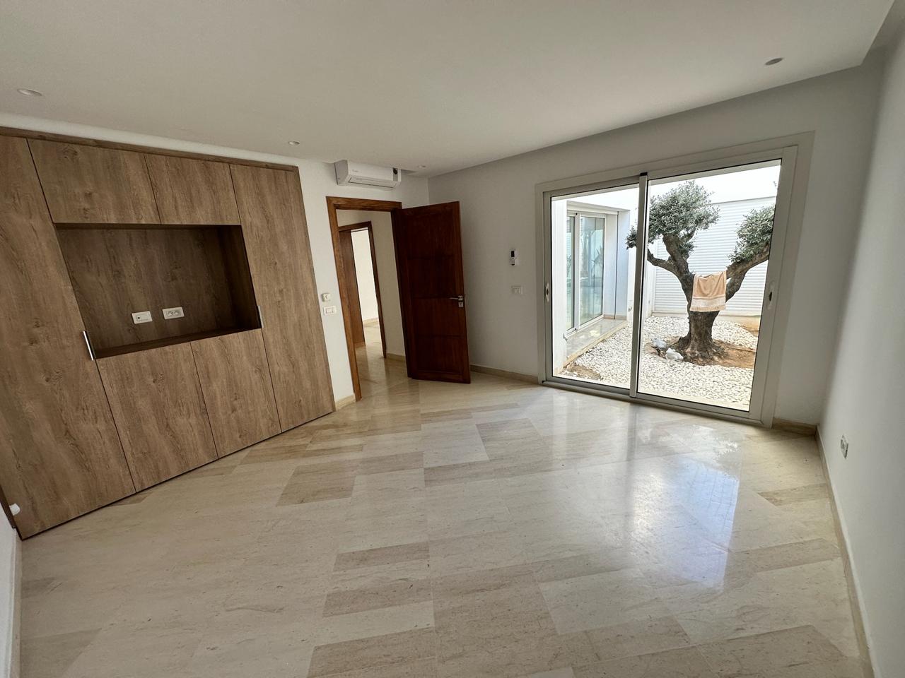 La Marsa Gammart Location Maisons Villa s5 avec piscine  gammarth