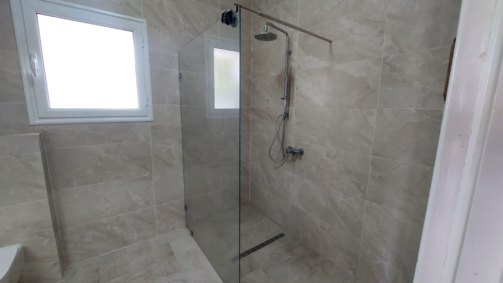La Marsa Cite El Hana Location Maisons Villa s4 avec jardin  la marsa