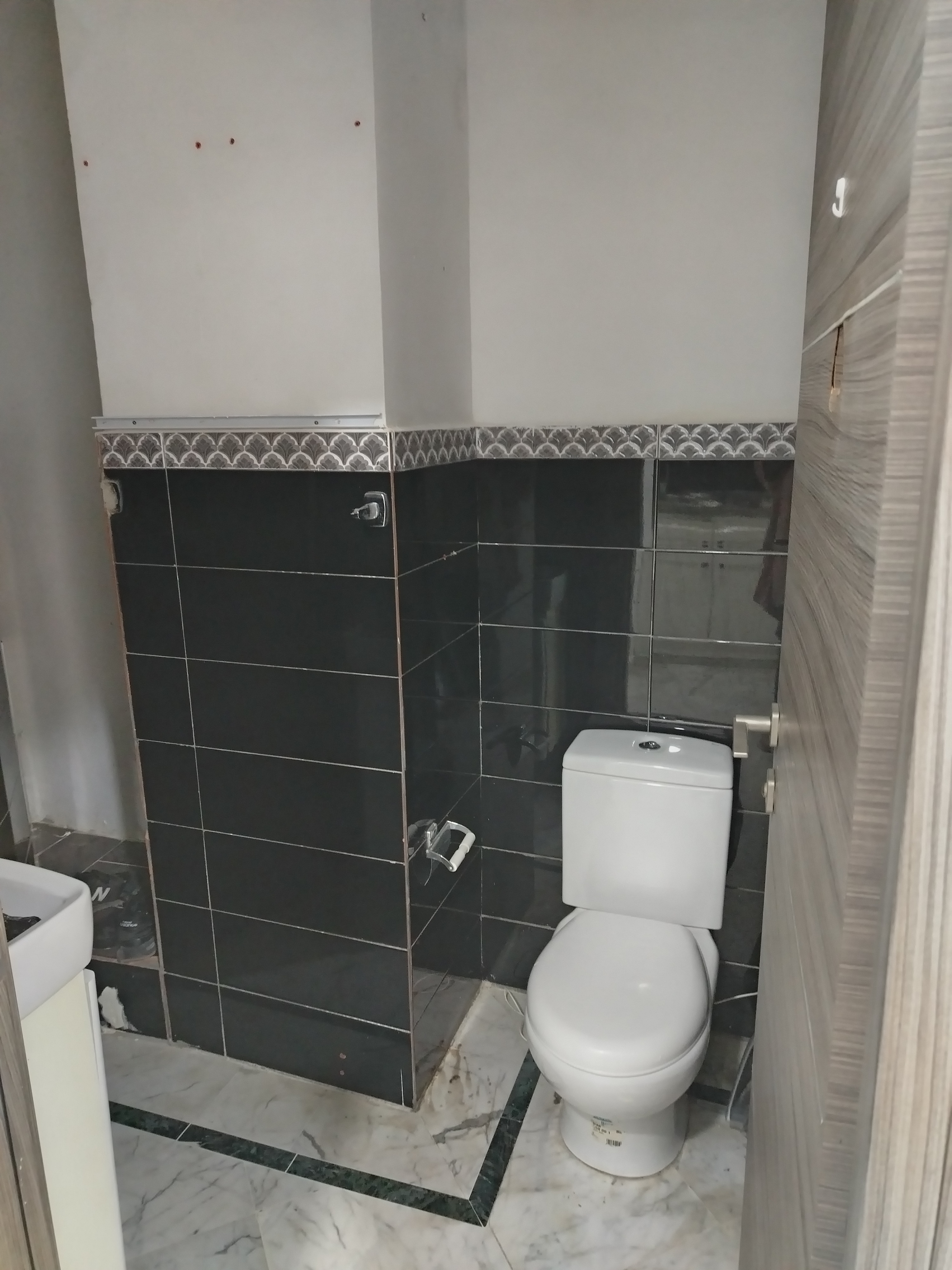 Ariana Ville Cite Ennasr 2 Bureaux & Commerces Bureau Bureau s1  avec une superficie de 50 m2