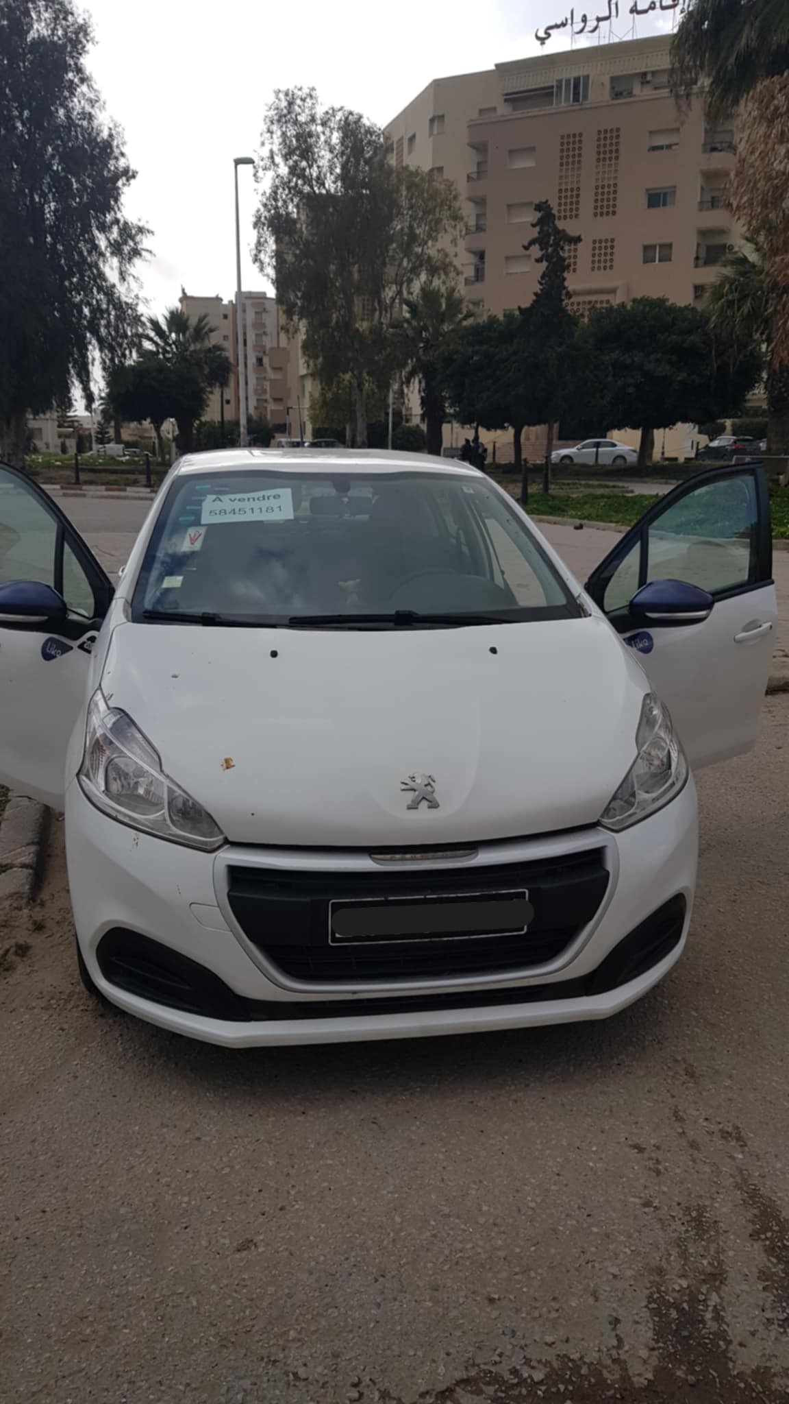 La Marsa Gammart Peugeot 208 Peugeot 208