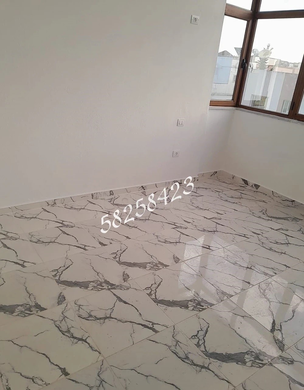 La Marsa El Aouina Location Appart. 4 pices S plus 3  aouina tel 58258423 fb 7021