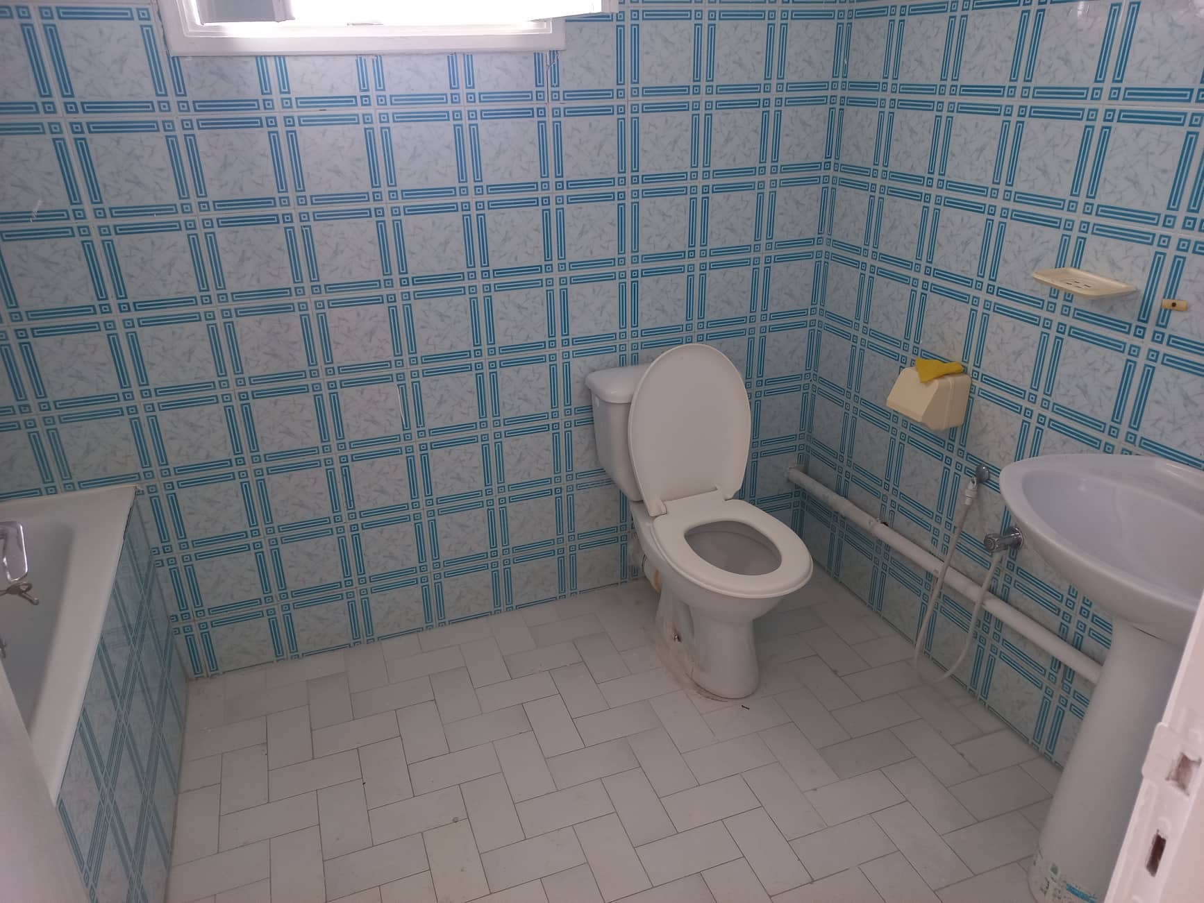 Ain Zaghouan Ain Zaghouan Location Appart. 2 pices Appartement s2  el aouina