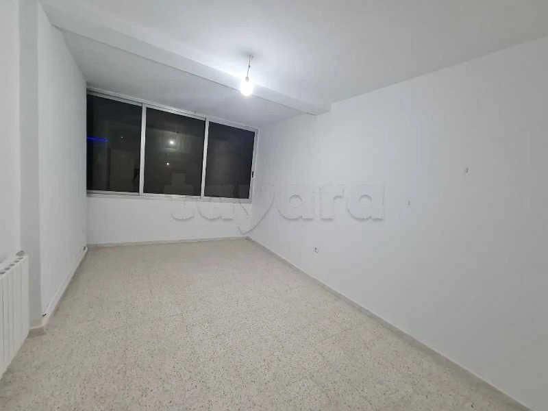 El Menzah El Menzah 9 Location Appart. 4 pices S plus 3 a el manzah 9b wb4158