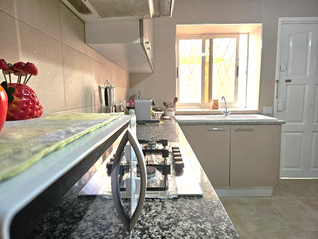 El Omrane El Omrane Vente Maisons Villa moderne jumel 3 niveaux bon tat
