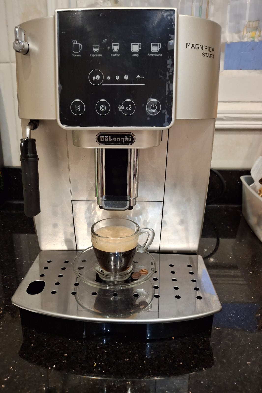 El Mourouj El Mourouj Cafetire & expresso Autre Delonghi machnie  caf