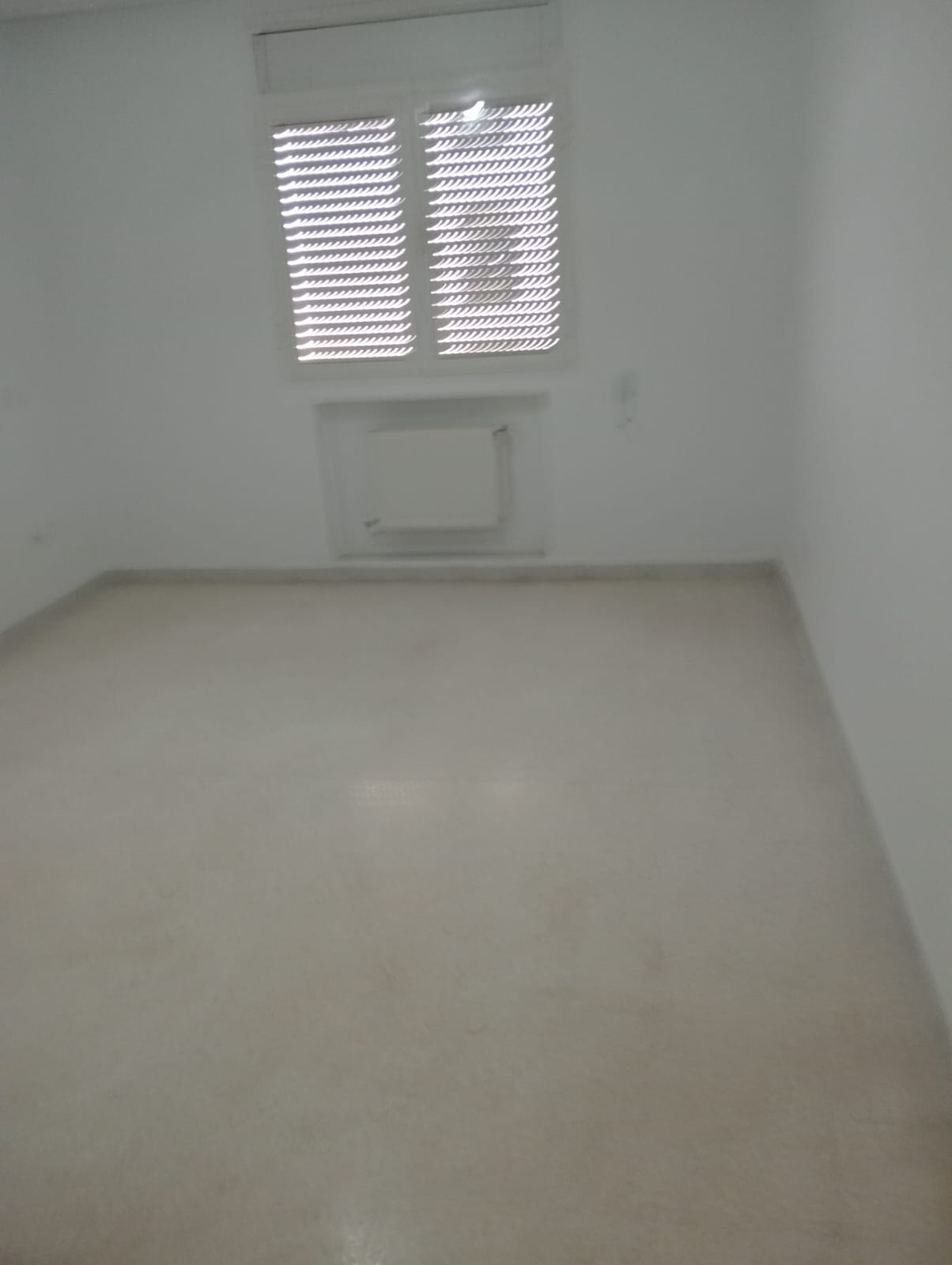 La Marsa El Aouina Vente Appart. 2 pices S2 cite el wahat l'aouinatunis
