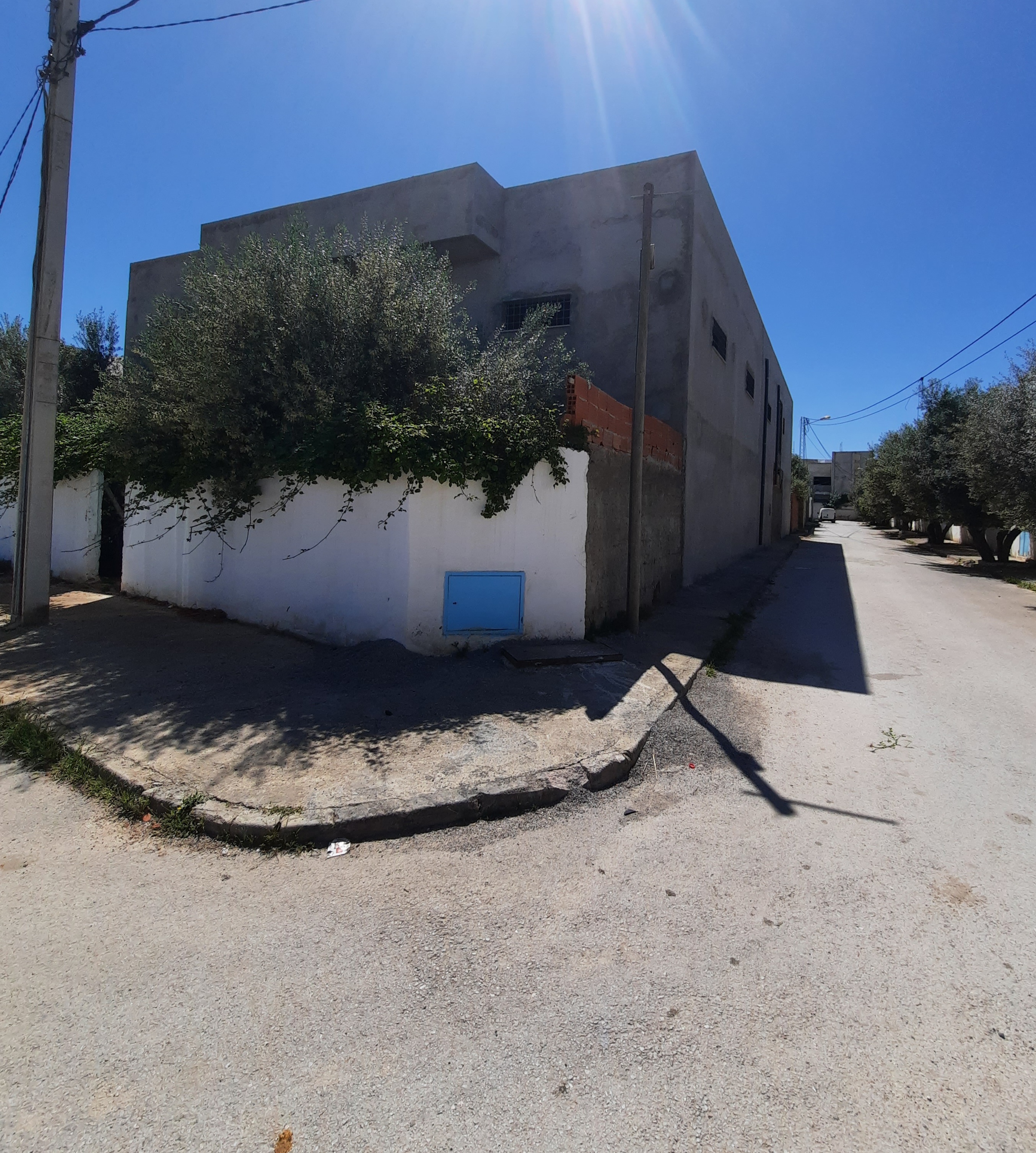 Mnihla Mnihla Location Surfaces Dpt de stockage ou salle polyvalente
